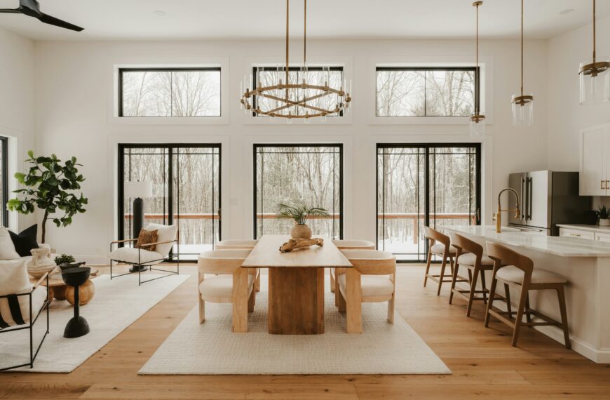 Winter Decluttering Checklist: How to Prepare Your Home for Winter, Christmas & the Holidays